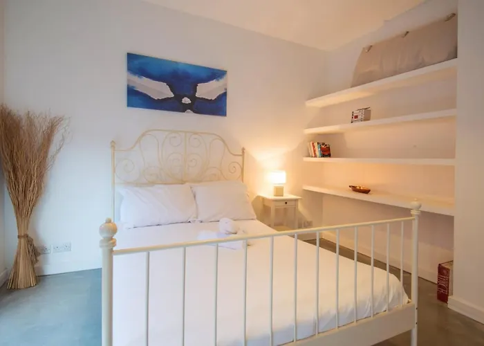 Metrostays Penthouse Spinola St Julian